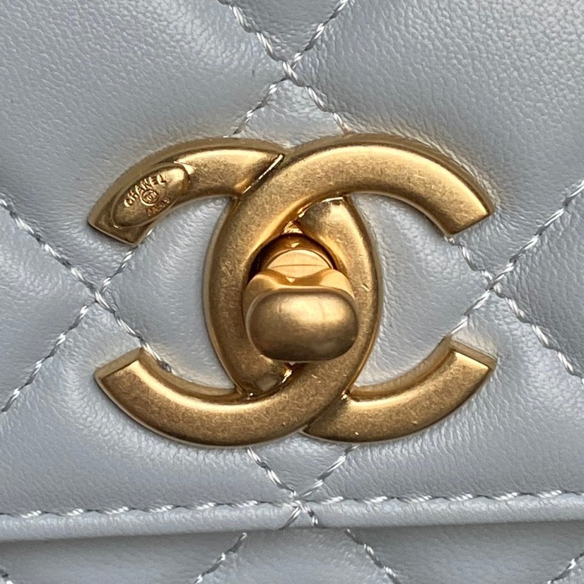 Chanel 25S Chain Wallet 19 in Light Blue Lambskin Gold Hardware