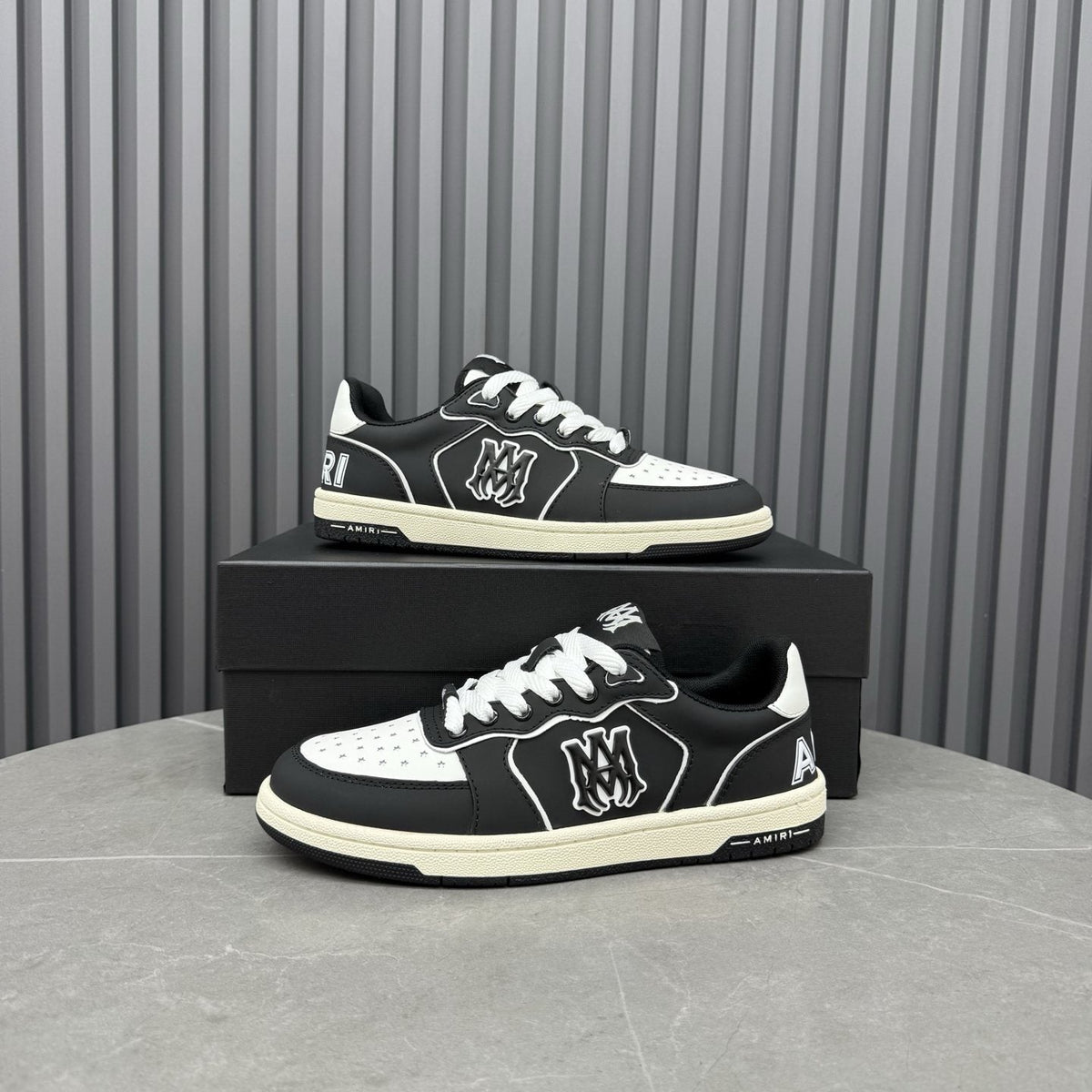 AMIRI Contrast Panel Low-Top Sneakers — detail